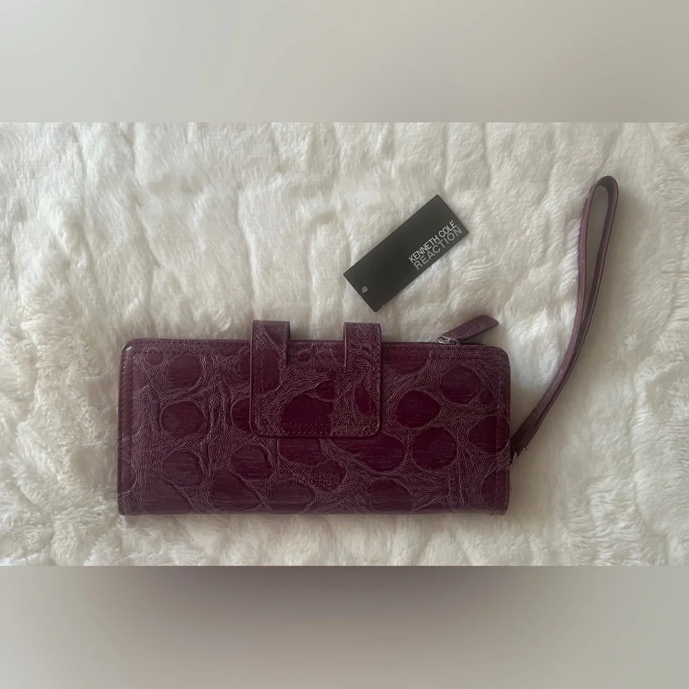 Kenneth Cole Reaction never used